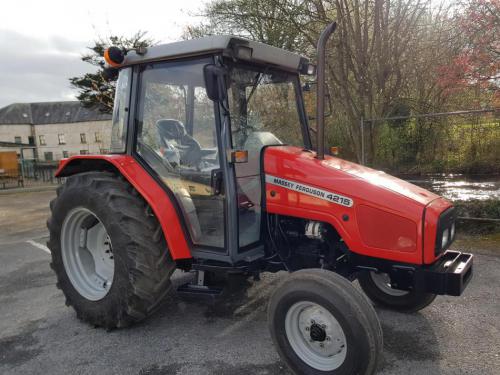 Massey Ferguson 4215