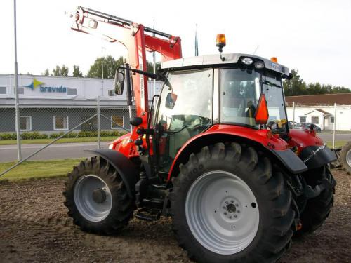 Massey Ferguson 5610