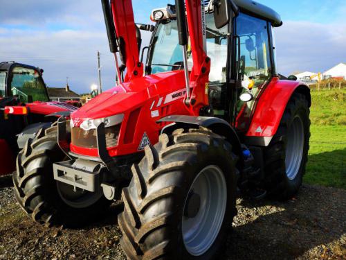 Massey Ferguson 5712SL