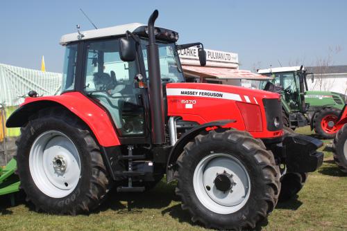 Massey Ferguson 6470