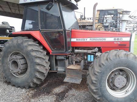 Massey Ferguson 680