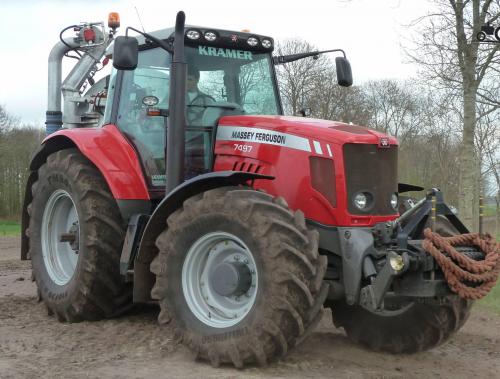 Massey Ferguson 7497