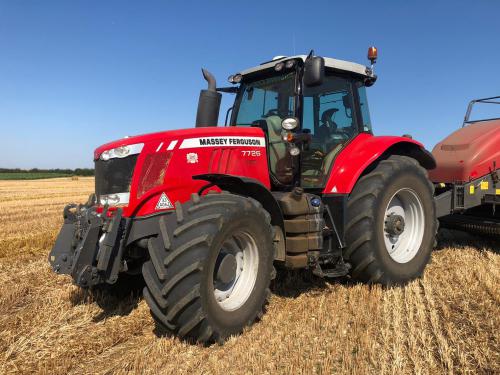 Massey Ferguson 7726