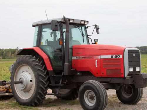 Massey Ferguson 8160