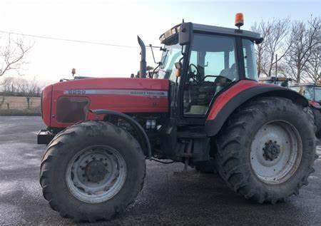 Massey Ferguson 8250