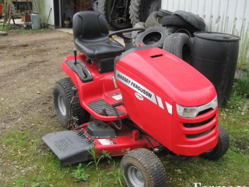 Massey Ferguson lawn tractors 2522H