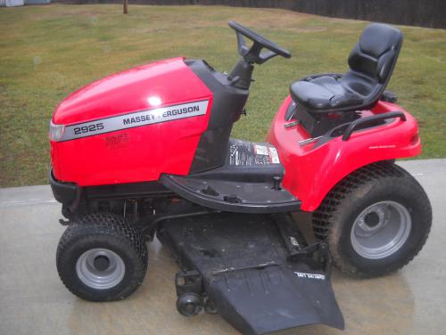 Massey Ferguson lawn tractors 2925H