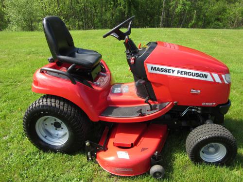 Massey Ferguson lawn tractors 2927H