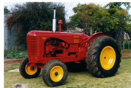 Massey-Harris 745