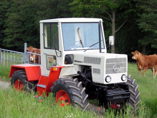 Mercedes-Benz Trac 65/70