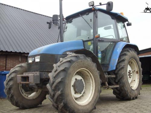 New Holland 4635