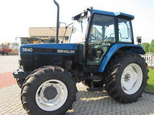 New Holland 5640