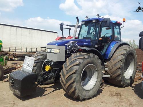 New Holland 8360