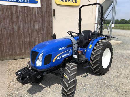 New Holland Boomer 35