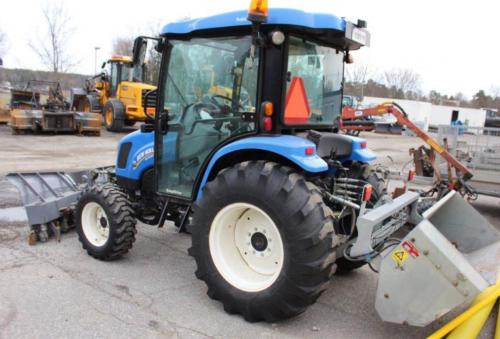 New Holland Boomer 45D