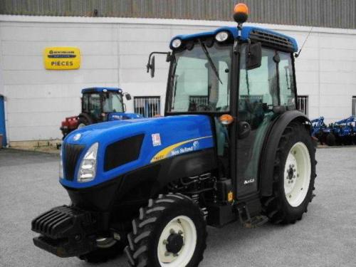 New Holland T4030V