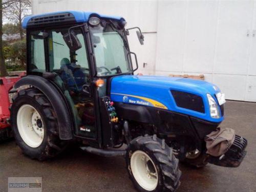 New Holland T4040V