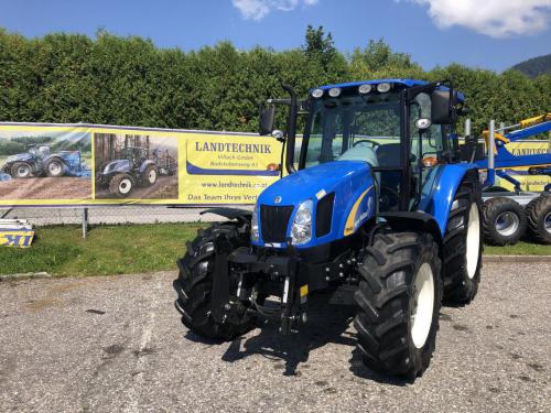 New Holland T5040