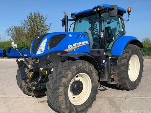 New Holland T7.210