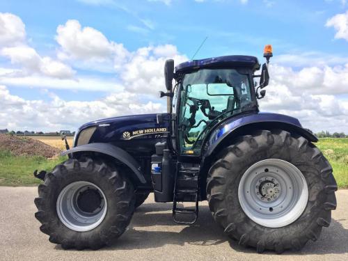 New Holland T7.270