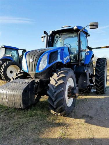 New Holland T8.300