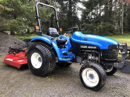 New Holland TC25