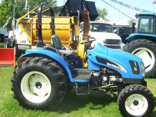 New Holland TC40