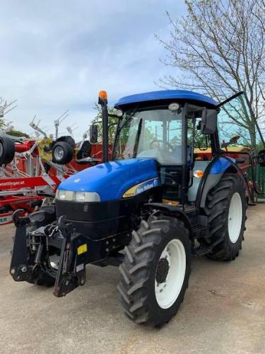 New Holland TD5020