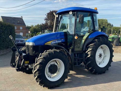 New Holland TD5040