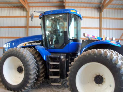 New Holland TJ275