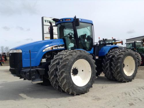 New Holland TJ330