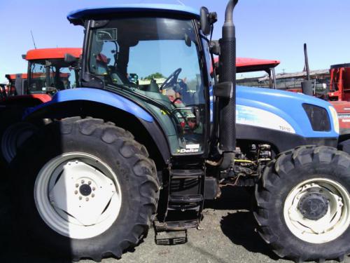 New Holland TS110A