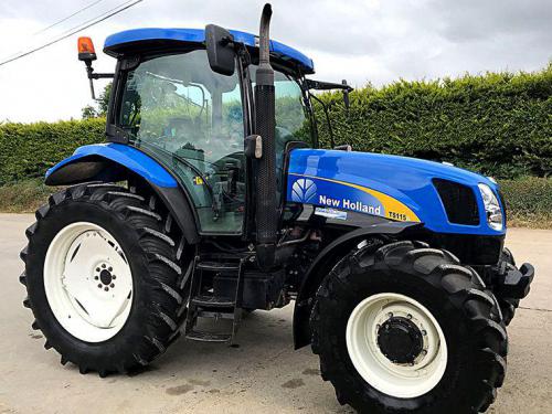 New Holland TS115A