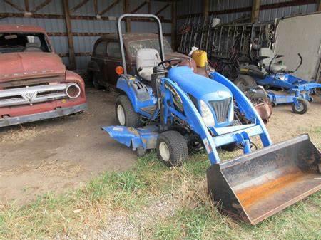 New Holland lawn tractors G5035