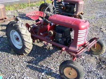 Panzer lawn tractors T220