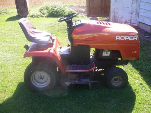 Roper lawn tractors K822