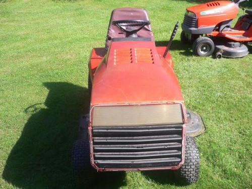 Roper lawn tractors L0232