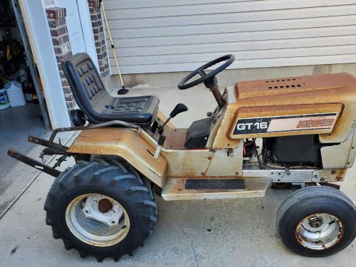 Sears lawn tractors GT-16 Twin