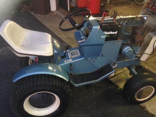 Sears lawn tractors Super 14