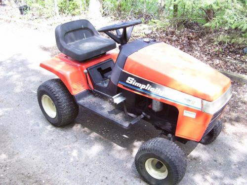 Simplicity lawn tractors 12LTH