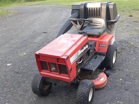 Simplicity lawn tractors 12RTG