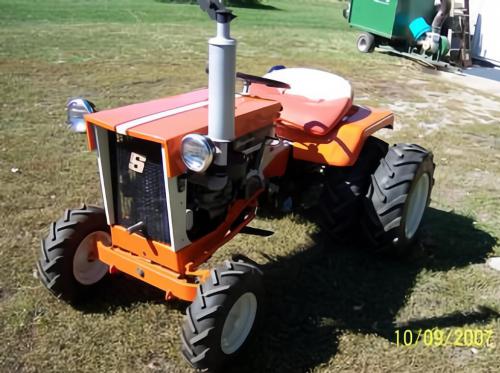 Simplicity lawn tractors 3212V