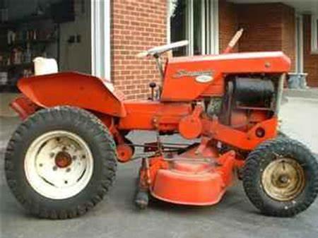 Simplicity lawn tractors 700