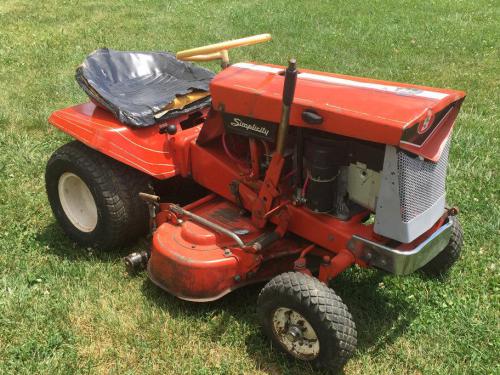 Simplicity lawn tractors Broadmoor 6HP