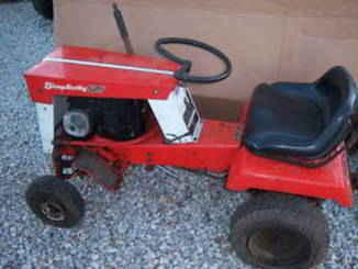 Simplicity lawn tractors Serf 525