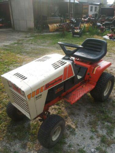 Simplicity lawn tractors Yeoman 648