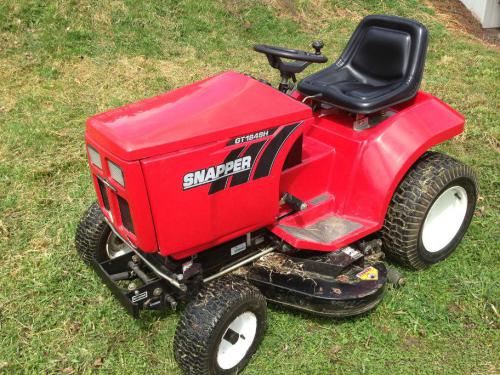 Snapper lawn tractors GT1848H