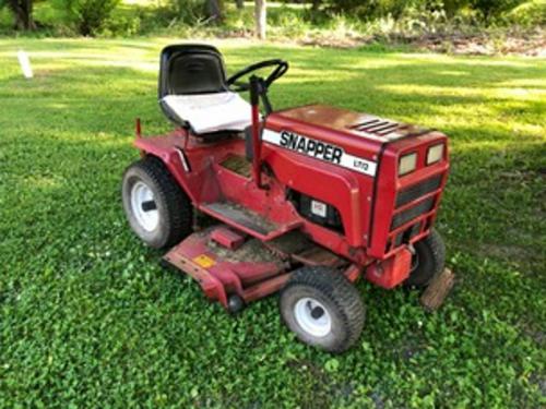 Snapper lawn tractors LT12