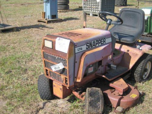 Snapper lawn tractors LT160H482BV