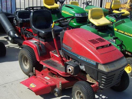 Snapper lawn tractors LT2042